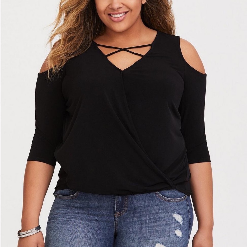 Torrid Black Surplice Studio Knit Top Cold Shoulder Size 00